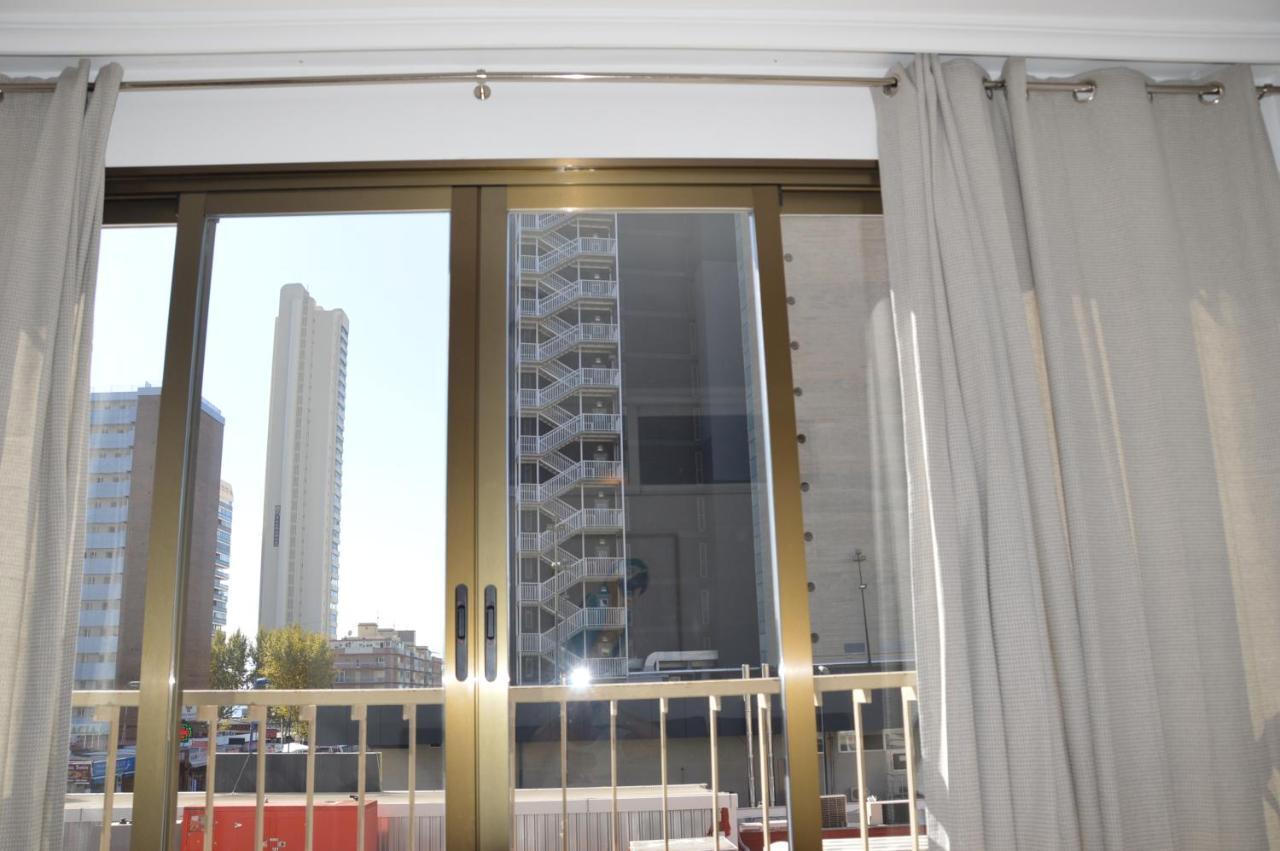 Apts Ara With Pool 貝尼多姆 外观 照片